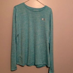 Long sleeve top